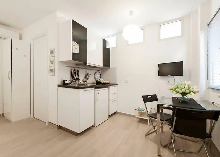 Condotti Apartment
