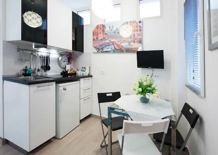 Apartment Condotti